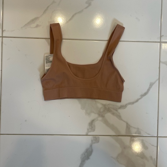 NWOT H&M | Ribbed Bralette - Picture 3 of 9